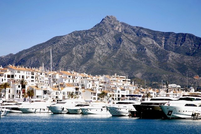 Partnervermittlung in Marbella